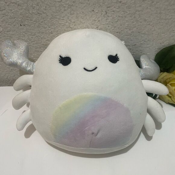 8” Squishmallows “Magela The White Crab” Sea Life Squad - Picture 1 of 6